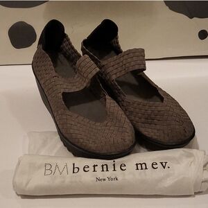 Bernie Mev. Lulia Wedge pump EU 41 sz11